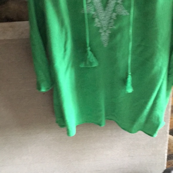 Top - Picture 3 of 6